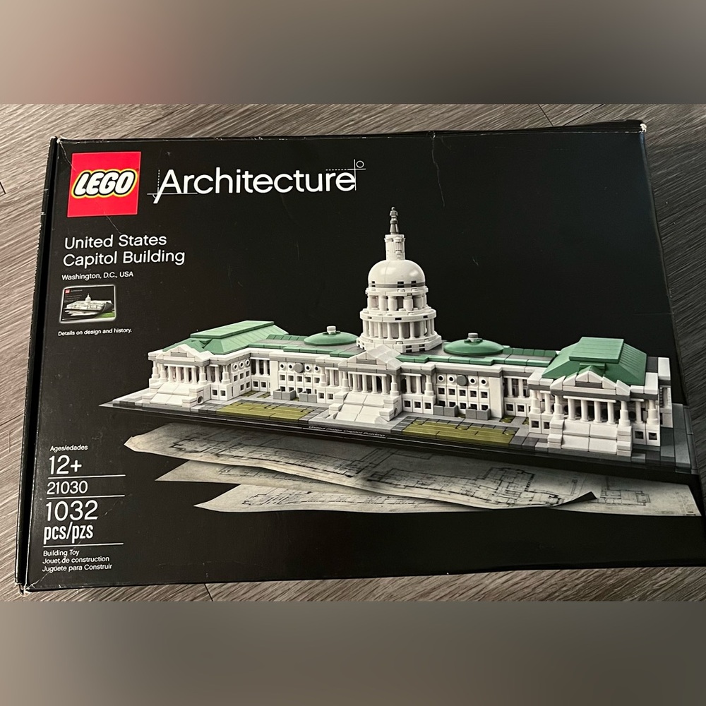 Lego Architecture complete set, "United States Capitol Building"